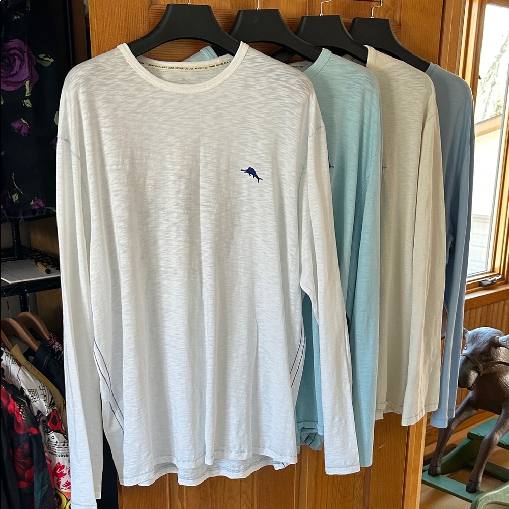 Tommy Bahama Long Sleeve Crew Neck Shirt - White and Blue